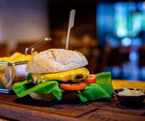 Hamburger richtig belegen Reihenfolge